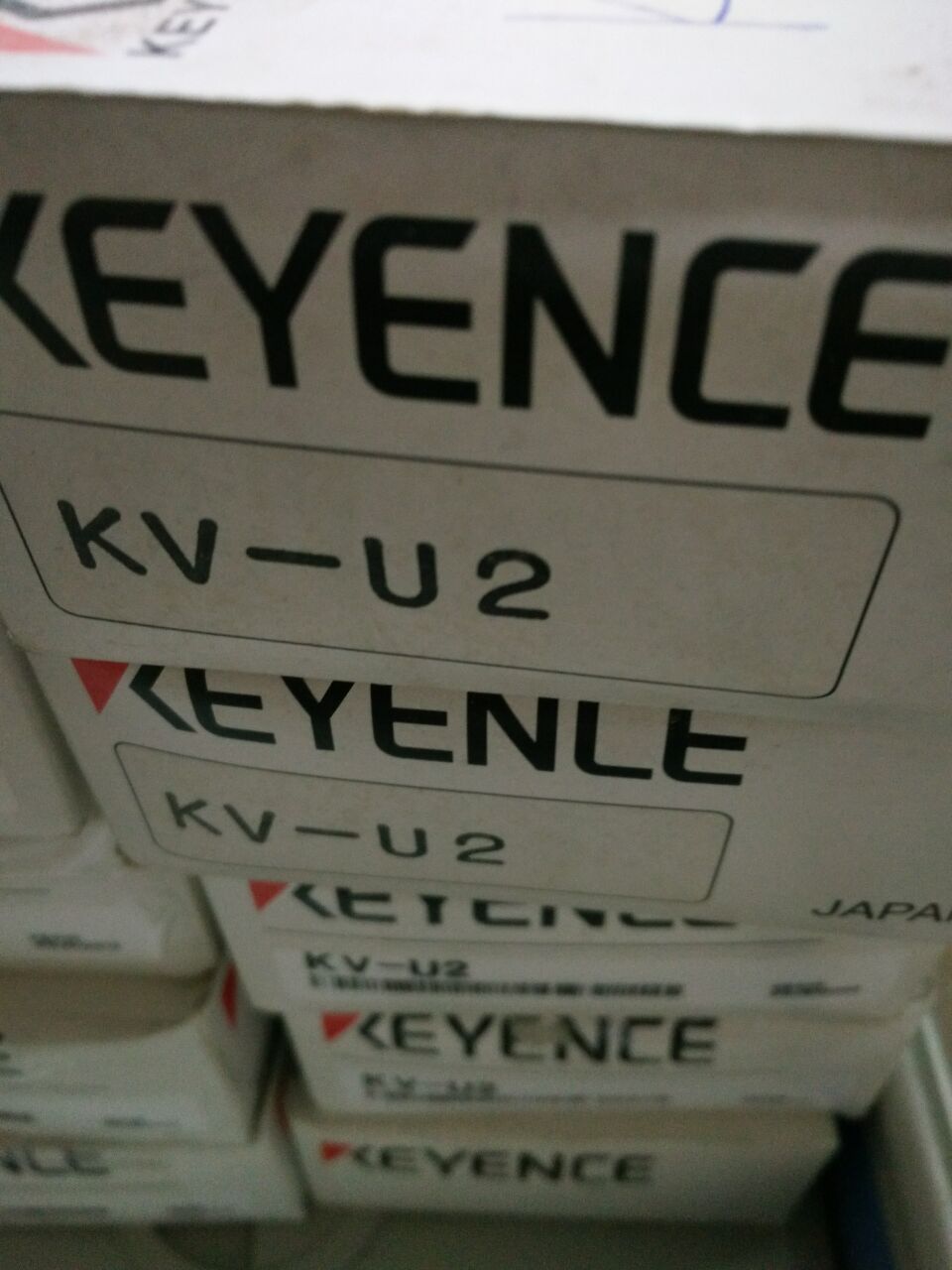 ！日本KEYENCE，KV-U2全新原装的现货 询价