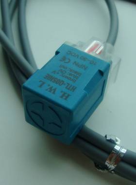 ！HWL方型接近开关PNP常开型HTL-Q05P1E现货5mm检测距离询价