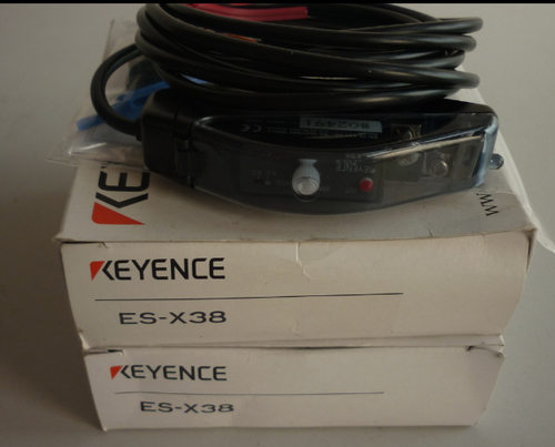 ！KEYENCE基恩士ES-X38光纤放大器原装正品，价格商议 询价