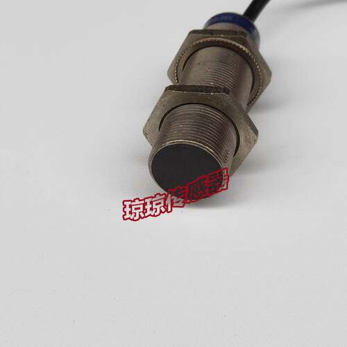 ！施耐德原厂法国拆机货XS618B1MAL2接近开关传感器XS618B1MBL2询