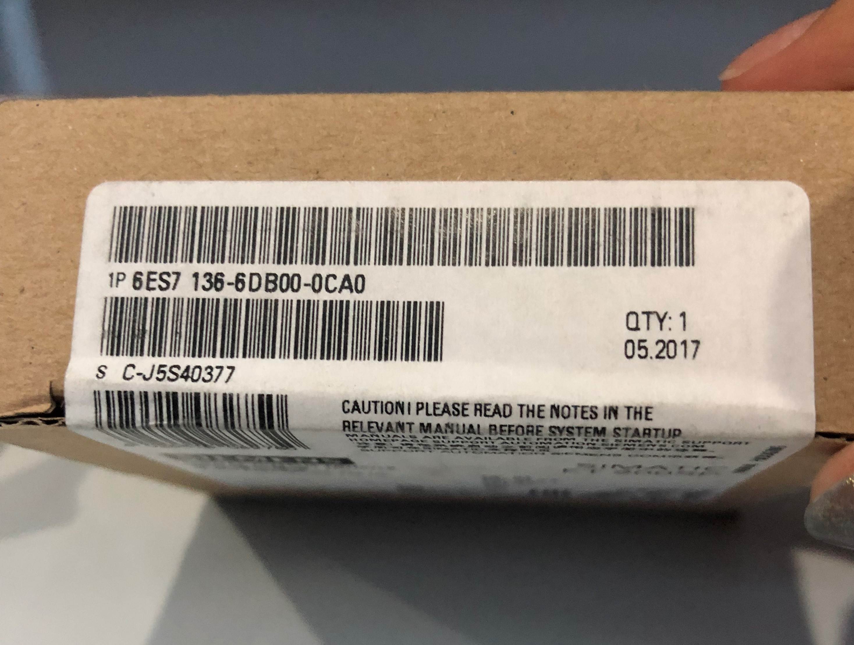 全新6ES7138-4DF11-0AB0 ET 200S 串口接口模块6ES71384DF110AB0