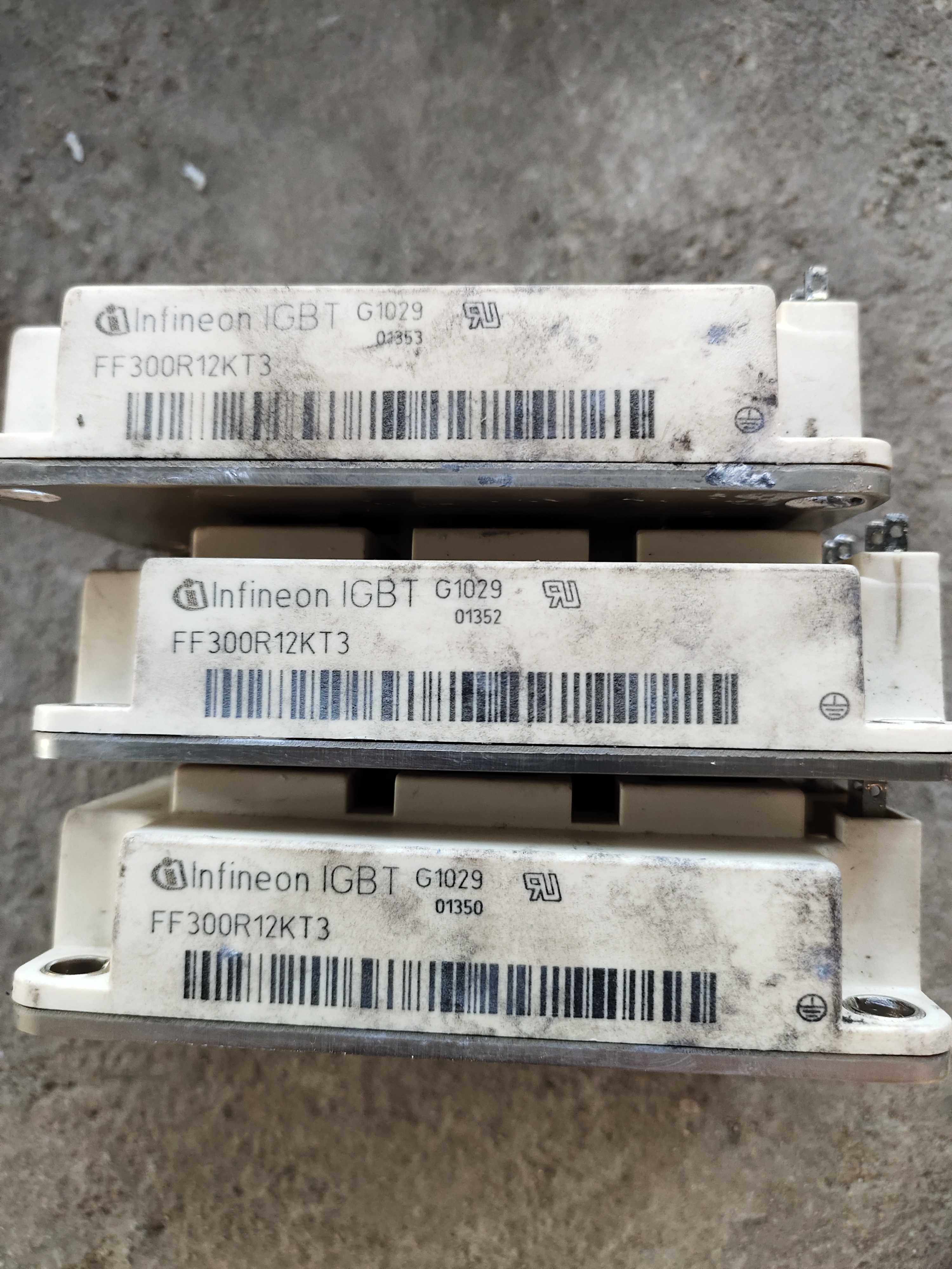 拆机原装模块FF300R12KT3询价