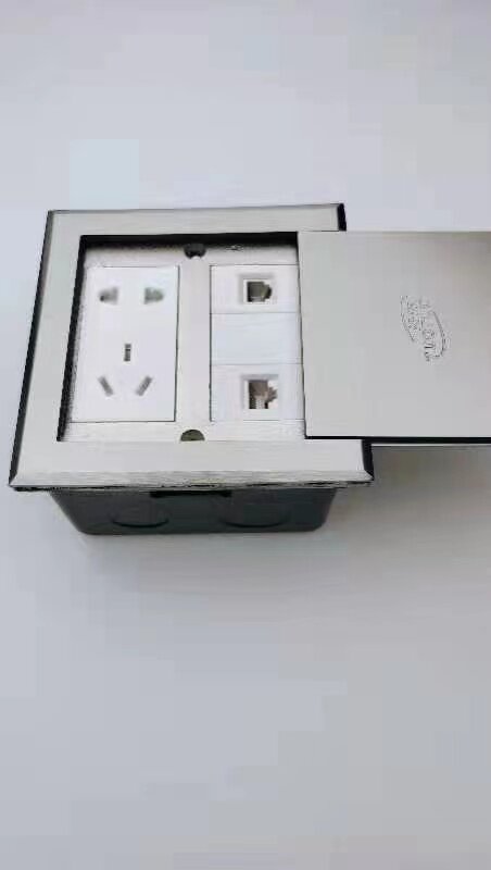 拓拓不锈钢平推超薄120*120双五孔双六孔强电多功能电脑地插座