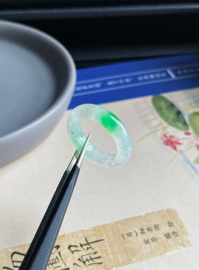 10号 缅甸料天然A货翡翠指环冰种飘翠甜阳绿花翠绿色乌鸡戒指证书