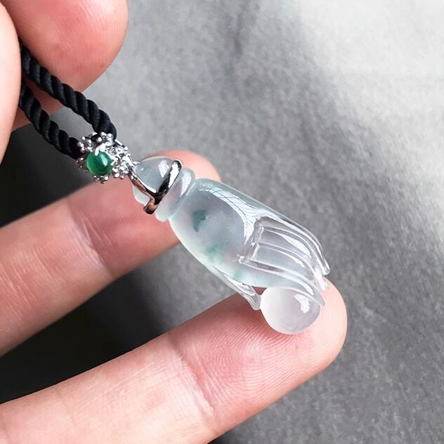 A货翡翠佛手掌上明珠冰种飘花
