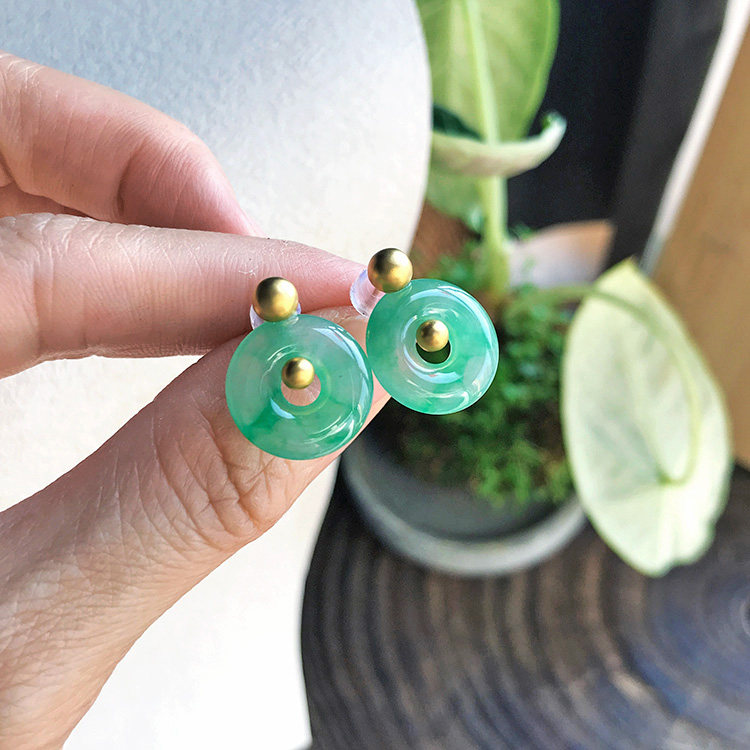 15mm 自然光缅甸老坑A货翡翠甜甜圈耳钉冰种飘绿花18k金耳环证书