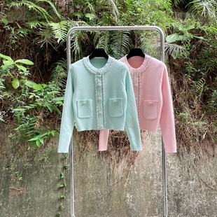 包臀裙套装 2025秋冬轻奢钉钻重工钻扣少女短款 香香风针织开衫