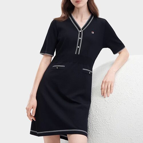 斐乐FILA女连衣裙气质修身收腰