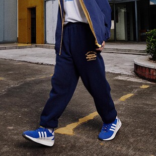阿迪达斯adidas男子运动宽松休闲复古印花针织长裤JE3467JE3468