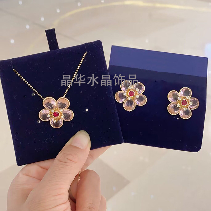 时尚奥地利粉色水晶女花朵耳环图片