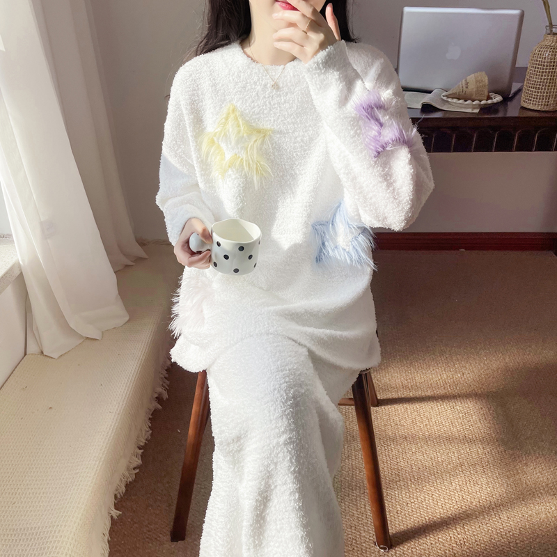 毛绒图案半边绒睡衣套装女
