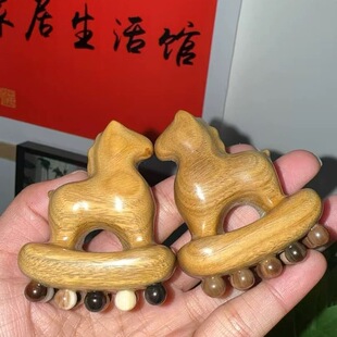 【马年吉祥】绿檀木小马小黄牛3排珠黑眼圈眼袋印地安纹法令