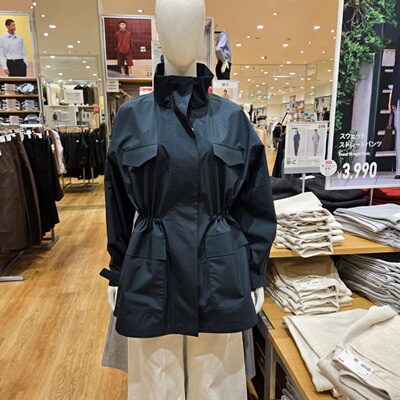 日本本土版优衣库C系列女风衣