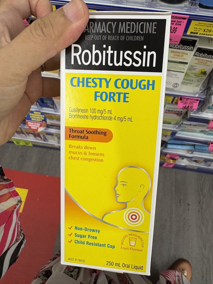 新西兰直邮Robitussin 缓解清肺止咳双效液感冒咳嗽药200ml