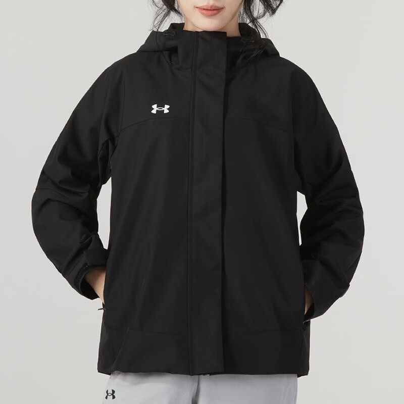 UA安德玛冲锋衣女款秋冬季运动户外防泼水运动服连帽夹克23600402