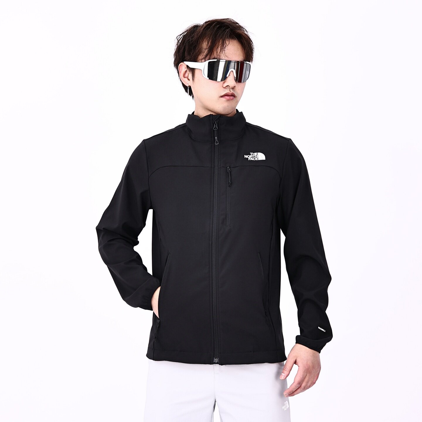 26马年新款TheNorthFace北面春季户外男士防风立领软壳衣外套8GVQ