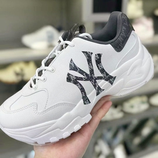 热销MLB老爹鞋男女鞋复古仿牛仔老花厚底增高休闲运动鞋3ASHBDM4N