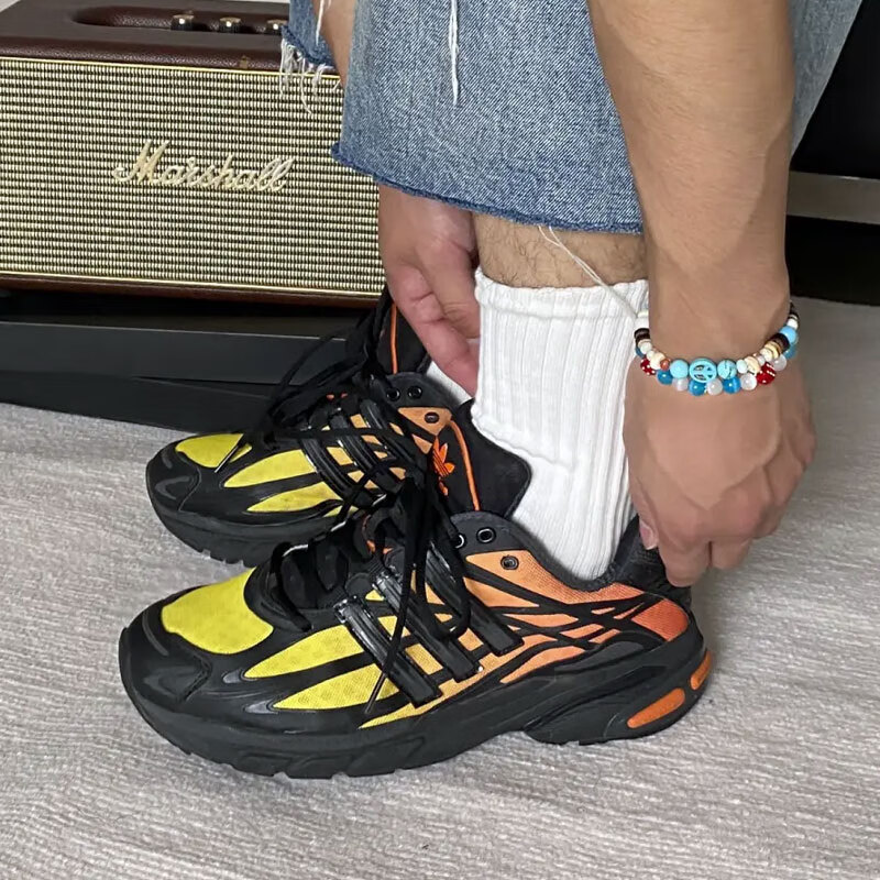 阿迪达斯男女夏季透气耐磨运动鞋