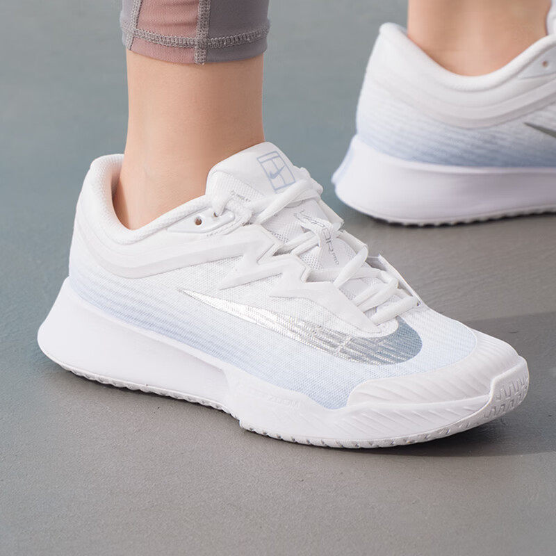NIKE耐克女鞋26夏季新款运动鞋健身训练网球鞋休闲鞋 IR8252