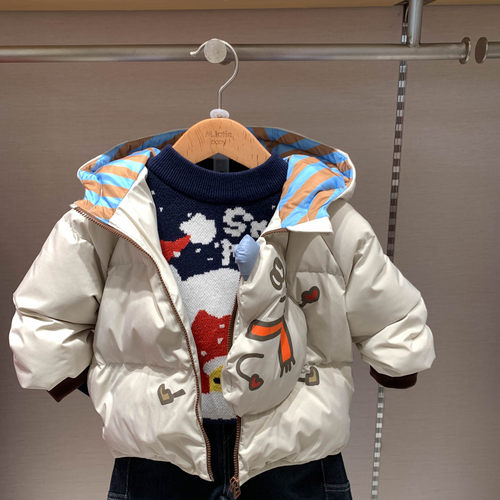 M.Latin男童连帽卡通休闲羽绒服