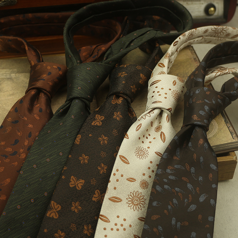复古小花纹系列咖色领带
