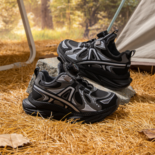 男童运动鞋2025冬季新款儿童软底防滑二棉鞋子女童加绒时尚老爹鞋