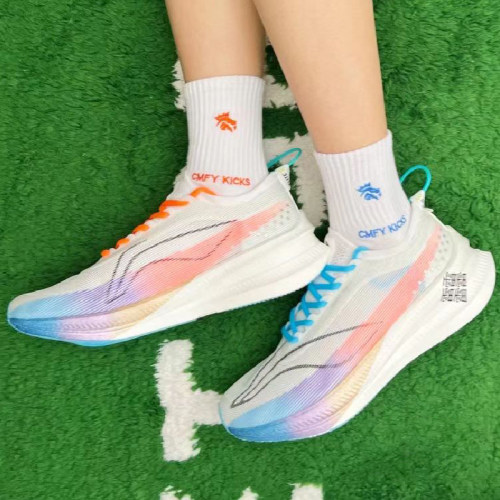 李宁飞电碳板竞速马拉松竞速跑鞋