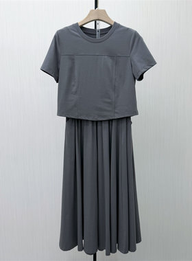 迪●2026夏季新品 休闲套装裙子女简约短袖T恤半身裙两件套1214