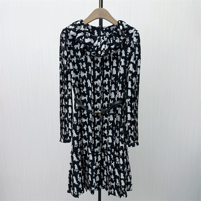 檬●2026春季新品 法式印花连衣裙女气质淑女别致长袖茶歇裙0137