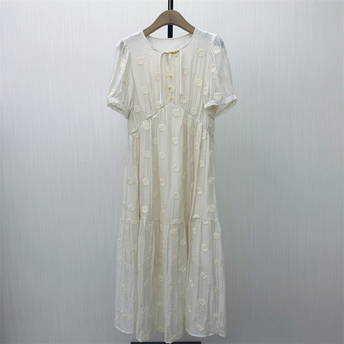 fei●2026夏季新品 法式短袖连衣裙女气质显瘦小清新茶歇裙6052