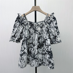 2026夏季 短袖 新品 女气质清新别致薄款 上衣656 一字领碎花衬衫