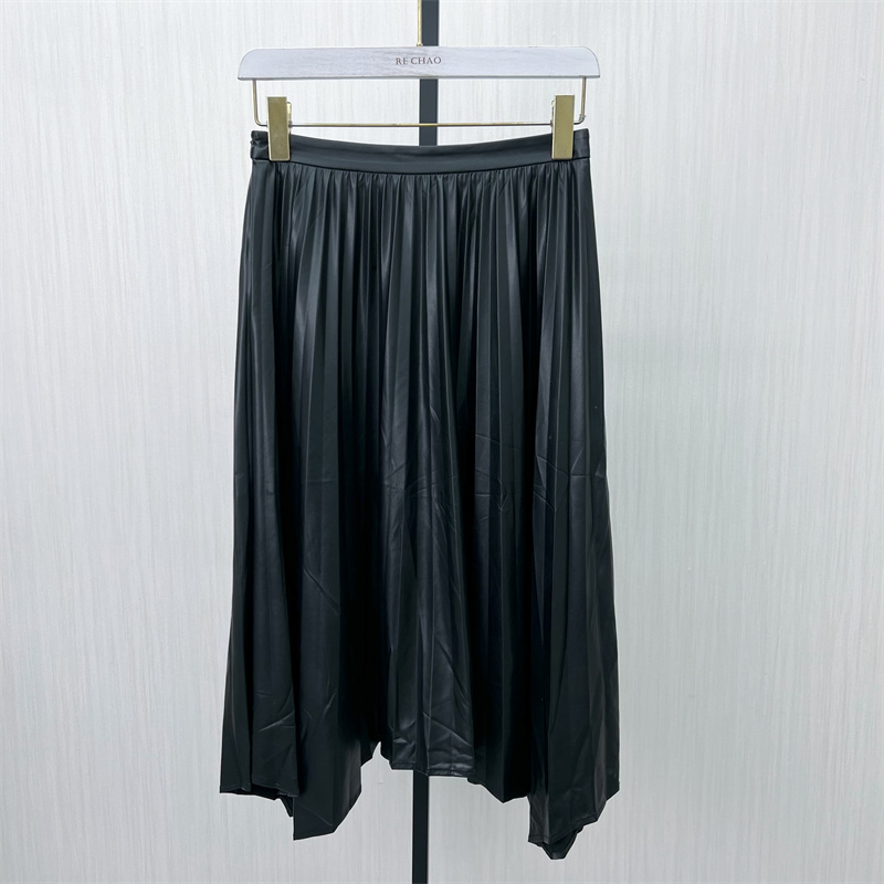 2023冬装新品皮裙百褶裙