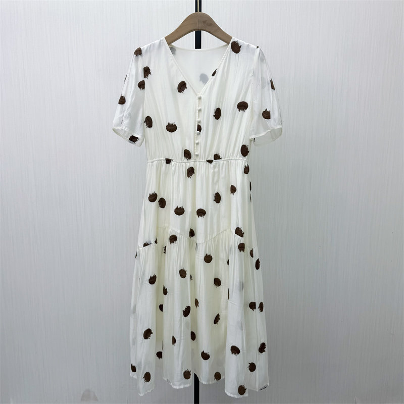 芭●2026夏季新 小清新短袖连衣裙女气质显瘦法式圆点茶歇裙7738