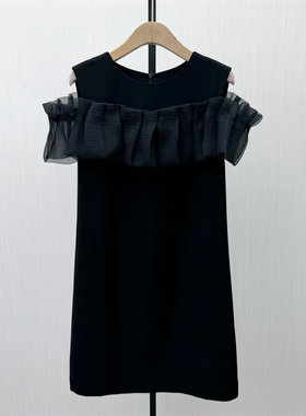 迪●2026夏季新品 法式露肩连衣裙女设计感小众修身显瘦a字裙1901