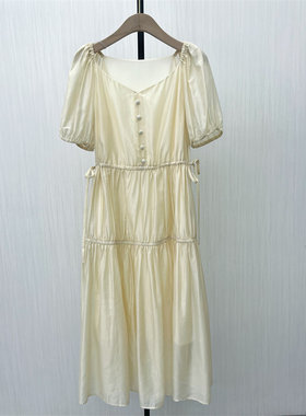 乂●2025夏季新品 法式v领连衣裙女气质显瘦小清新a字茶歇裙5111
