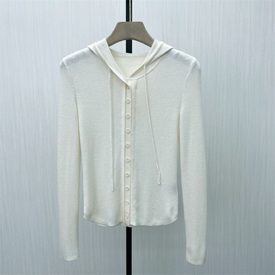 良月●2025冬季新品 连帽绵羊毛衫女弹力修身显瘦针织衫上衣1585