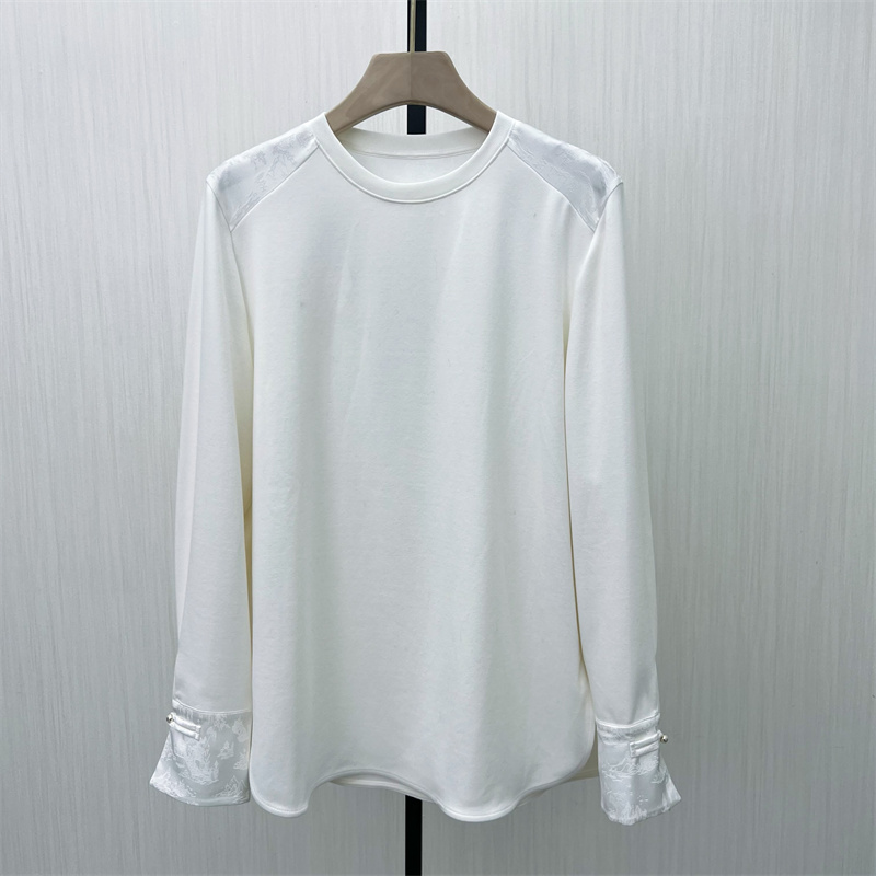 图●2025冬季新品 新中式盘扣上衣女气质国风宽松长袖T恤衫2609