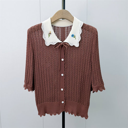 fei●2026秋季新品 娃娃领短袖针织衫女气质甜美显瘦打底上衣7281