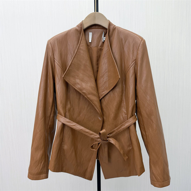 恩●2026春季新品 皮衣外套女宽松休闲通勤小个子短款夹克875