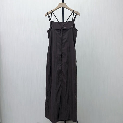 S●2026夏季新品 法式吊带连衣裙女修身显瘦气质内搭a字长裙123