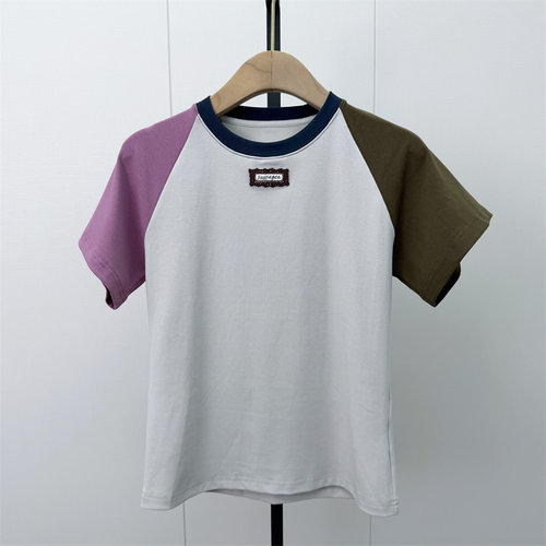 fei●2026秋季新品 插肩袖T恤女简约修身显瘦休闲百搭上衣7239