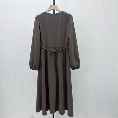 片●2025秋季新品 法式连衣裙女气质显瘦小清新长袖a字茶歇裙2095