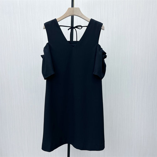 艾●2025夏季新品 法式连衣裙女气质通勤显瘦小清新a字裙子582