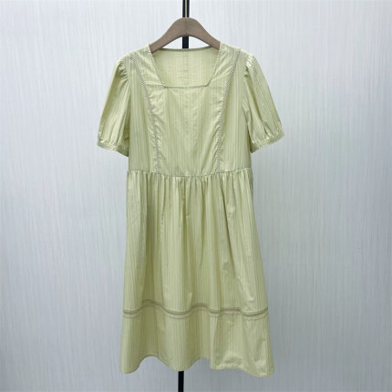 C●2025夏季新品 森系短袖连衣裙女小清新简约百搭显瘦裙子7208