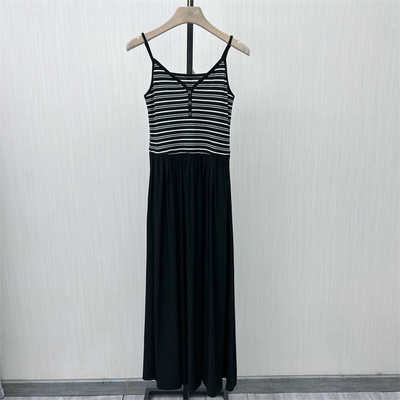 图●2025秋季新品 法式吊带连衣裙女气质通勤显瘦无袖长裙4505