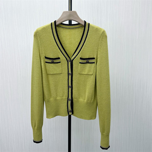 2025冬季 显瘦气质v领打底衫 新品 女修身 上衣0020 绵羊毛针织衫 司