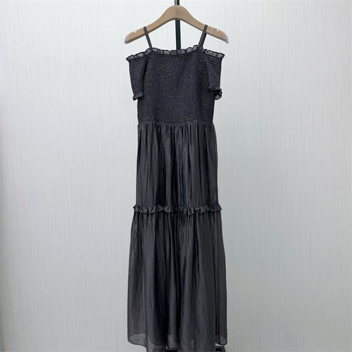 S●2026夏季新品 法式吊带连衣裙女修身显瘦气质内搭a字长裙669
