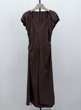 伊●2026夏季新品 法式v领连衣裙女气质显瘦小清新a字茶歇裙3585