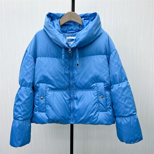 fei●2025冬季新品 短款羽绒服女连帽面包服加厚保暖外套8056