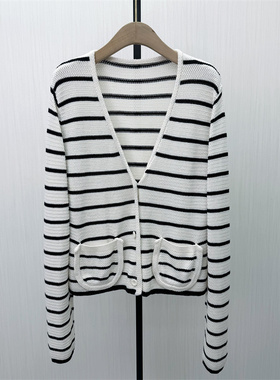 C●2026春季新品 v领条纹针织开衫女气质宽松短款毛衫上衣2630